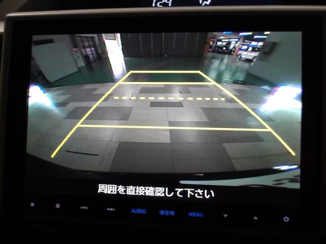 ステップワゴンスパーダ Ｚクールスピリット　禁煙　ワンオーナー　９インチナビ　後席モニター　リアカメラ　Ｂｌｕｅｔｏｏｔｈ　両側電動スライドドア　ＨＩＤ　ＥＴＣ　スマートキー　２列目キャプテンシート　クルーズコントロール　パドルシフト　アルミ（6枚目）