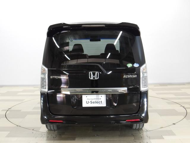 ステップワゴンスパーダ Ｚクールスピリット　禁煙　ワンオーナー　９インチナビ　後席モニター　リアカメラ　Ｂｌｕｅｔｏｏｔｈ　両側電動スライドドア　ＨＩＤ　ＥＴＣ　スマートキー　２列目キャプテンシート　クルーズコントロール　パドルシフト　アルミ（24枚目）