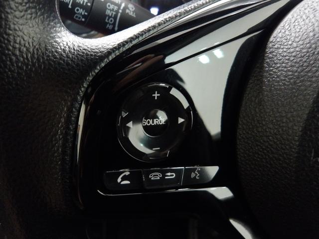 N-ONE オリジナルスタイルプラスアーバン 禁煙車 1オーナー 8inディスプレイオーディオ Bluetooth シートヒーター 前後ドラレコ バックカメラ ETC LEDヘッドライト パーキングセンサー ドアバイザー サイドカーテンエアバッグ(11枚目)