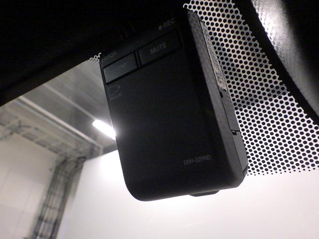 Ｎ－ＷＧＮカスタム Ｌ・ターボ　禁煙　元当社試乗車　８インチナビ　リアカメラ　Ｂｌｕｅｔｏｏｔｈ　ＥＴＣ２．０　ＬＥＤ　ＵＳＢ　ドラレコ　衝突軽減ブレーキ　アダプティブクルーズコントロール　シートヒーター　パーキングセンサー　Ｂカメ（6枚目）