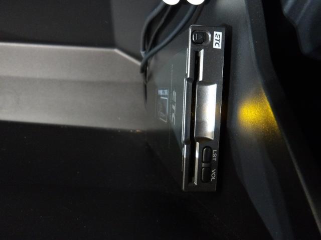 ＸＶ ２．０ｉ－Ｌアイサイト　禁煙車　ワンオーナー　ナビ　Ｂｌｕｅｔｏｏｔｈ　ドラレコ　衝突軽減ブレーキ　クルコン　ＥＴＣ　運転席電動シート　ドアバイザー　フルセグＴＶ　ＣＤ　ＤＶＤ　ミュージックラック　スマートキー　ＨＩＤライト（6枚目）