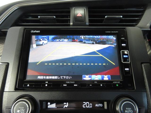 シビック ハッチバックホンダセンシング　禁煙車　６Ｍ／Ｔ　ワンオーナー　センシング　ＬＥＤヘッドライト　シートヒーター　無限フロアマット　無限バイザー　タイプＲリアスポイラー　ナビ　リアカメラ　社外マフラー　ＬＥＤルームライト　ＥＴＣ車載器（4枚目）