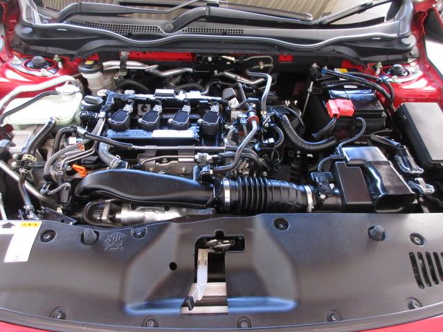 シビック ハッチバックホンダセンシング　禁煙車　６Ｍ／Ｔ　ワンオーナー　センシング　ＬＥＤヘッドライト　シートヒーター　無限フロアマット　無限バイザー　タイプＲリアスポイラー　ナビ　リアカメラ　社外マフラー　ＬＥＤルームライト　ＥＴＣ車載器（21枚目）