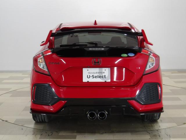 シビック ハッチバックホンダセンシング　禁煙車　６Ｍ／Ｔ　ワンオーナー　センシング　ＬＥＤヘッドライト　シートヒーター　無限フロアマット　無限バイザー　タイプＲリアスポイラー　ナビ　リアカメラ　社外マフラー　ＬＥＤルームライト　ＥＴＣ車載器（28枚目）