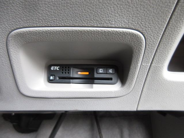 ＥＴＣ付！高速道路の料金所はキャッシュレスで通過です！サービスエリア等にあるスマートインターの出入りも利用可能でとっても便利☆ご納車後すぐにお使い頂けるようセットアップしてのお渡しとなります。