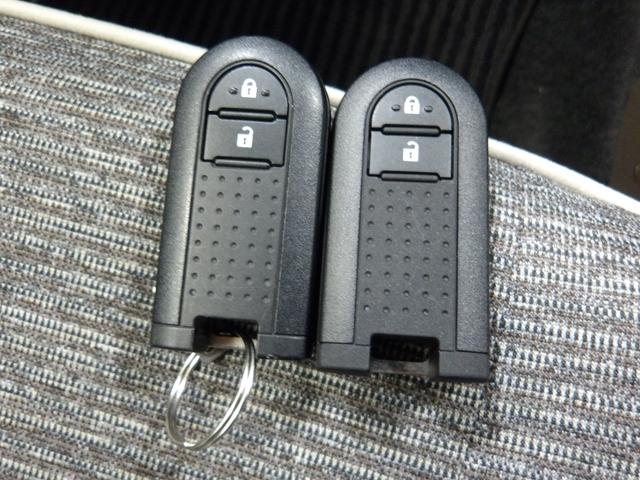 ミラトコット ＧＳＡＩＩＩ　禁煙車　ナビ　Ｂｌｕｅｔｏｏｔｈ　全方位カメラ　シートヒーター　ＥＴＣ　衝突回避支援ブレーキ　サイドカーテンエアバッグ　パーキングセンサー　ＬＥＤライト　フォグライト　スマートキー　ドアバイザー（13枚目）