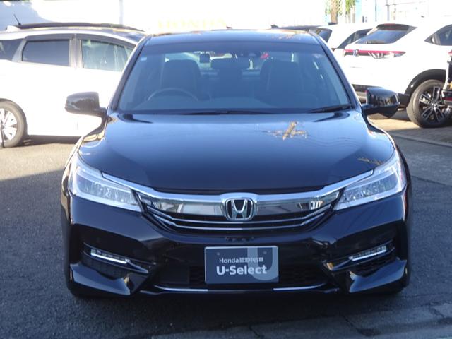 アコードハイブリッド ＥＸ　禁煙　ワンオーナー　ナビ　リアカメラ　Ｂｌｕｅｔｏｏｔｈ　衝突軽減ブレーキ　ＥＴＣ２．０　ＬＥＤ　ＵＳＢ　左サイドカメラ　パワーシート　アダプティブクルーズコントロール　シートヒーター　ＨＤＭＩ（25枚目）