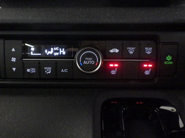 N-BOXカスタム ベースグレード 禁煙車 元試乗車 8インチナビ Bluetooth シートヒーター 前後ドラレコ バックカメラ ETC パーキングセンサー フルセグTV USB 両側電動スライドドア LEDライト スマートキー(12枚目)