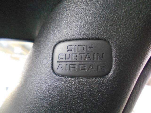 N-BOXカスタム ターボ 禁煙車 元試乗車 1オーナー 8インチコネクトナビ リアカメラ LEDヘッドライト パドルシフト シートヒーター ドアバイザー 革巻きステアリング 左右パワースライドドア シートバックテーブル(17枚目)