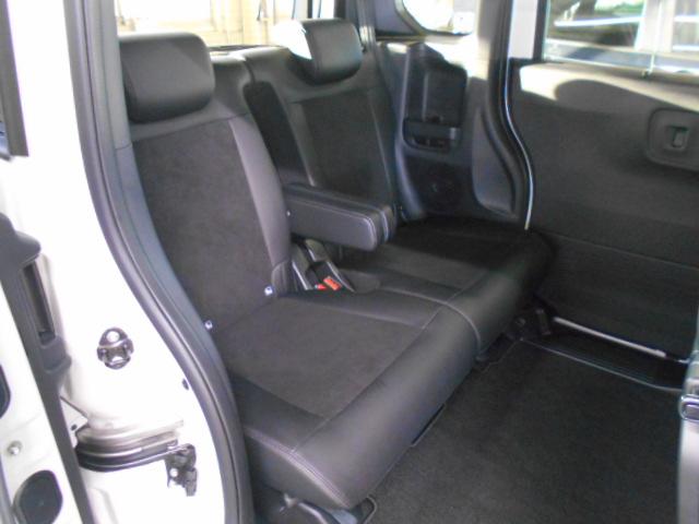 N-BOXカスタム ターボ 禁煙車 元試乗車 1オーナー 8インチコネクトナビ リアカメラ LEDヘッドライト パドルシフト シートヒーター ドアバイザー 革巻きステアリング 左右パワースライドドア シートバックテーブル(29枚目)