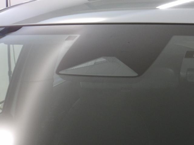 フィット e:HEVホーム 禁煙 9インチナビ リアカメラ Bluetooth 3カメラドラレコ ETC LED USB 衝突軽減ブレーキ アダプティブクルーズコントロール パーキングセンサー ドアバイザー フルセグ VSA(15枚目)