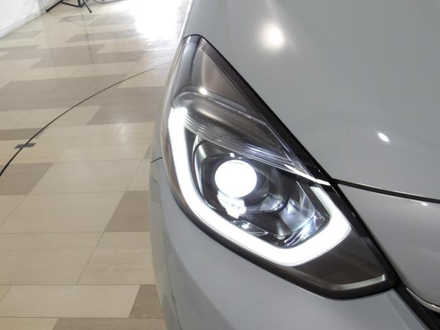 フィット e:HEVホーム 禁煙 9インチナビ リアカメラ Bluetooth 3カメラドラレコ ETC LED USB 衝突軽減ブレーキ アダプティブクルーズコントロール パーキングセンサー ドアバイザー フルセグ VSA(16枚目)