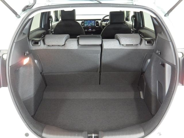 フィット e:HEVホーム 禁煙 9インチナビ リアカメラ Bluetooth 3カメラドラレコ ETC LED USB 衝突軽減ブレーキ アダプティブクルーズコントロール パーキングセンサー ドアバイザー フルセグ VSA(20枚目)