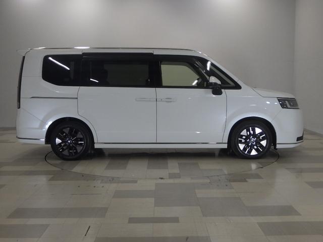 ステップワゴン e:HEVスパーダ 禁煙車 9inナビ(ラジオ・TV・BTA・USB・Mラック) Rカメラ LEDヘッドライト シートヒーター パドルシフト パワーテールゲート サイド・カーテンエアバック ドアバイザー 1オーナー(25枚目)