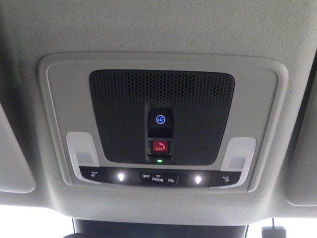 フリード クロスター 禁煙車 元試乗車 ホンダコネクトナビ リアカメラ ブラインドスポットインフォメーション 2列目6:4分割可倒 プライムスムースコンビシート シートヒーター ルーフレール ドラレコ ドアバイザー LKA(14枚目)