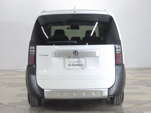 フリード クロスター 禁煙車 元試乗車 ホンダコネクトナビ リアカメラ ブラインドスポットインフォメーション 2列目6:4分割可倒 プライムスムースコンビシート シートヒーター ルーフレール ドラレコ ドアバイザー LKA(30枚目)