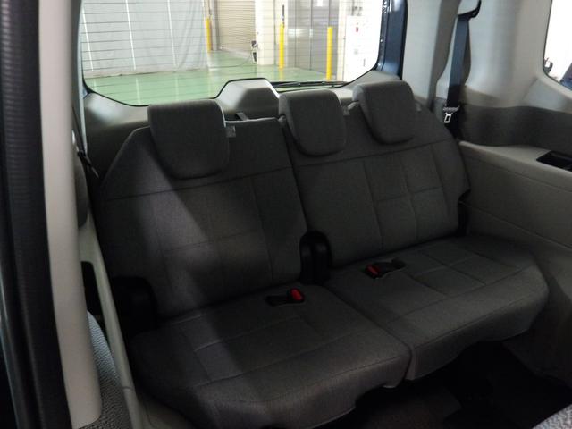 �׎��͗e�ʂ̑傫�������ł͂Ȃ��A�J�����̒Ⴓ�ɂ���������Ă��܂��B�d�����̂����������グ��K�v���Ȃ��̂ŁA�ו��̐ςݍ��݂��X���[�Y�ɂł��܂��ˁB