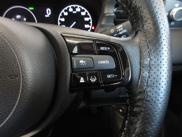 ヴェゼル ｅ：ＨＥＶＸ　禁煙車　いまコレ＋　コネクトナビ　Ｒカメラ　渋滞追従　社外前後ドラレコ　障害物センサー　Ｂｌｕｅｔｏｏｔｈ　ＵＳＢ　ＥＴＣ２．０　ドアバイザー　ＬＥＤライト　アダプティブクルーズコントロール（11枚目）