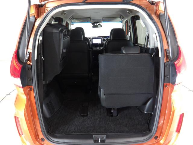 フリード クロスター・ホンダセンシング　禁煙車　そのまんま車　９インチナビ　Ｒカメラ　ＦＲドラレコ　両側電動スライドドア　パーキングセンサー　Ｂｌｕｅｔｏｏｔｈ　ＵＳＢ　ＥＴＣ　ＬＥＤ　アダプティブクルーズコントロール　サイドエアバック（29枚目）