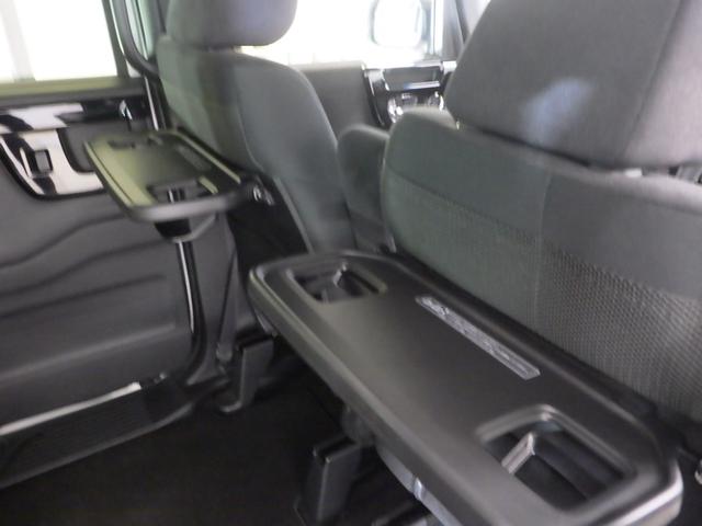 ����^�C���Ɋ��􂷂�V�[�g�o�b�N�e�[�u���t���ł��B