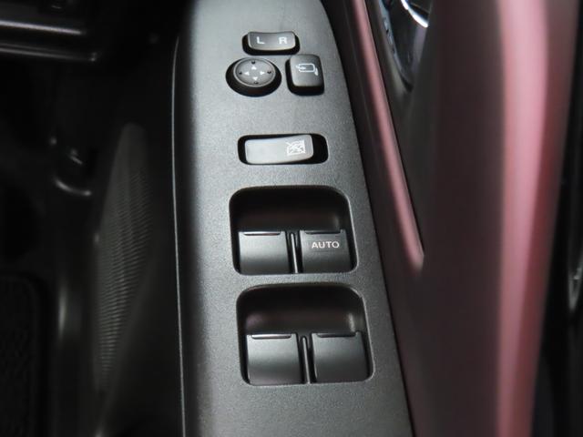スペーシアカスタム カスタム　ＨＹＢＲＩＤ　ＸＳターボ　雹害車の為現車確認必須　ナビ　全方位カメラ　デモカー使用車　スズキコネクト対応車　アダプティブクルーズコントロール　衝突被害軽減ブレーキサポートシステム　デュアルセンサーブレーキサポート２　低速時ブレーキサポート（23枚目）