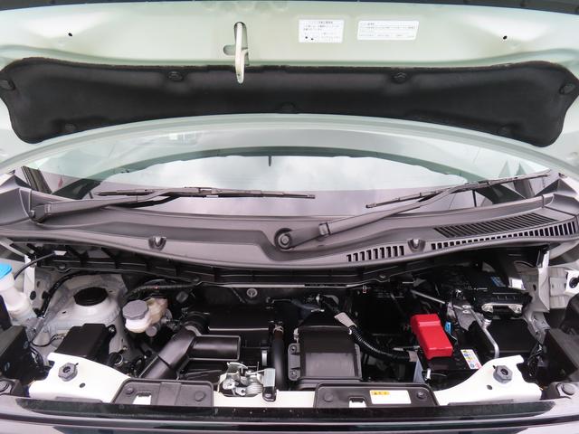 スペーシアカスタム カスタム　ＨＹＢＲＩＤ　ＸＳターボ　雹害車の為現車確認必須　ナビ　全方位カメラ　デモカー使用車　スズキコネクト対応車　アダプティブクルーズコントロール　衝突被害軽減ブレーキサポートシステム　デュアルセンサーブレーキサポート２　低速時ブレーキサポート（67枚目）
