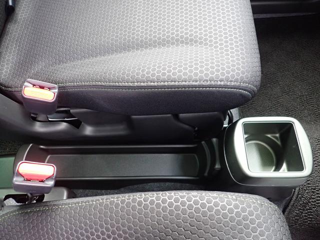 ハスラー タフワイルドターボ 3型 専用フロントグリル 専用エンブレム 前後バンパーガーニッシュ 専用シート表皮 専用内装色 デュアルカメラブレーキサポート リアコーナーセンサー 誤発進抑制機能 アダプティブクルーズコントロール(30枚目)