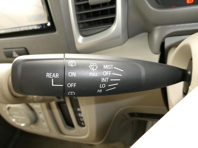 スペーシア Ｇ　ナビ　衝突被害軽減システム　アイドリングストップ　ワンセグＴＶ　キーレスプッシュスタート　フルオートエアコン　両側スライドドア　ＡＢＳ　運転席エアバッグ　助手席エアバッグ（7枚目）