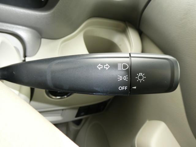 スペーシア Ｇ　ナビ　衝突被害軽減システム　アイドリングストップ　ワンセグＴＶ　キーレスプッシュスタート　フルオートエアコン　両側スライドドア　ＡＢＳ　運転席エアバッグ　助手席エアバッグ（8枚目）