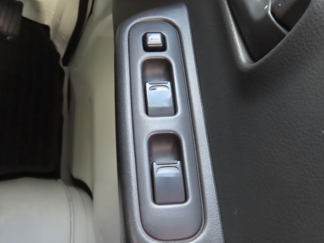 キャリイトラック KX 3型 純正オーディオ ディスチャージヘッドランプ 衝突安全ボディ パワーウィンドウ エアコン(13枚目)