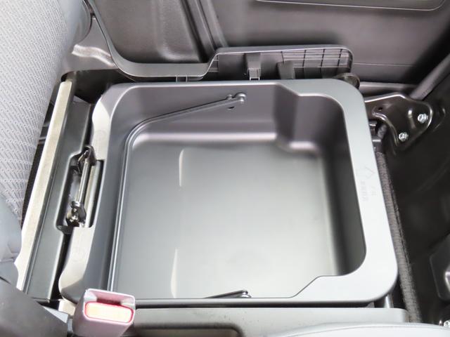 スペーシア カスタム HYBRID XSターボ ナビ 全方位カメラ ETC 衝突被害軽減システム 前後誤発進抑制機能 ヘッドアップディスプレイ アダプティブグルーズコントロール フルフラット(33枚目)