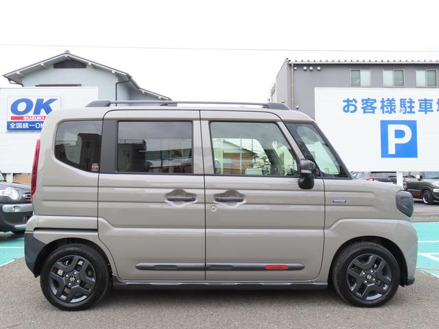 スペーシア ギア HYBRID XZ 試乗車アップ 9インチモニターナビ 全方位モニター スズキコネクト対応 アダプティブクルーズコントロール 車線維持支援 ルーフレール LEDヘッドライト フォグランプ 両側電動スライドドア(69枚目)