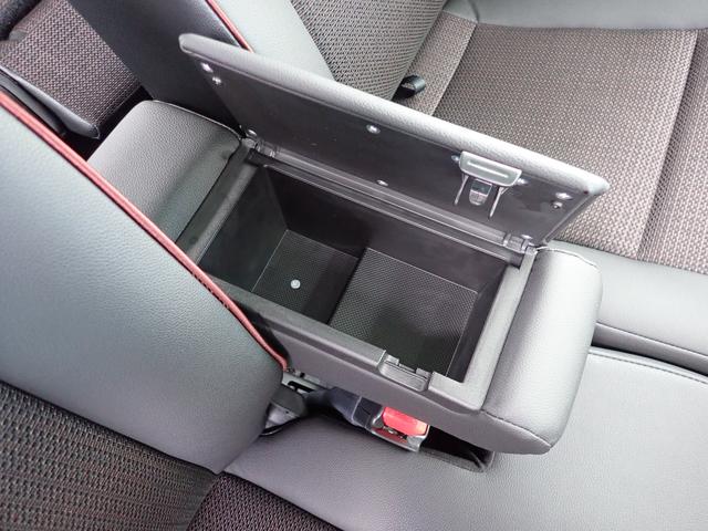 スペーシアカスタム カスタム　ＨＹＢＲＩＤ　ＸＳ　試乗車上がり　オーディオレス　衝突被害軽減ブレーキ　前後コーナーセンサー　アダプティブクルーズコントロール　前後誤発進抑制機能　ＬＥＤヘッドライト　フォグランプ　両側電動スライドドア　オットマン　サーキュレーター（31枚目）
