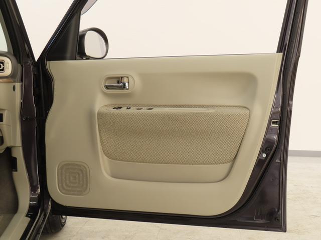 アルトラパン Ｓ　ＣＤステレオ　レーダーブレーキサポート　誤発進抑制機能　キーレスプッシュスタート　セキュリティアラーム　シートヒーター　ディスチャージヘッドライト　革巻きステアリング（26枚目）