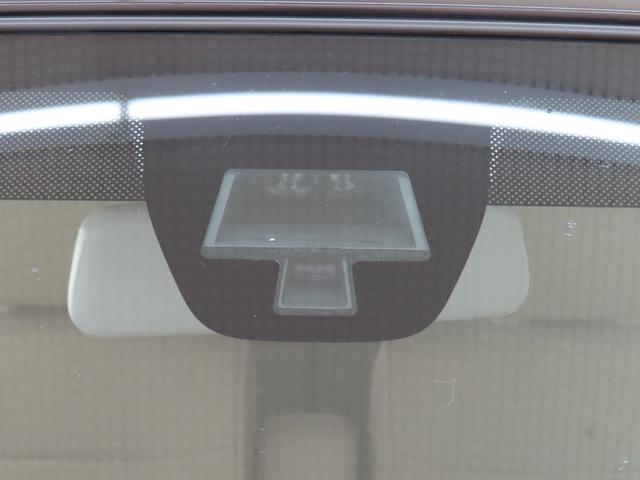 アルトラパン Ｓ　ＣＤステレオ　レーダーブレーキサポート　誤発進抑制機能　キーレスプッシュスタート　セキュリティアラーム　シートヒーター　ディスチャージヘッドライト　革巻きステアリング（46枚目）