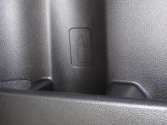 ワゴンＲ ２５周年記念車　ＨＹＢＲＩＤ　ＦＸリミテッド　全方位カメラ　衝突被害軽減システム　横滑り防止機能　オートライト　プッシュスタート　シートヒーター　アイドリングストップ　盗難防止システム（33枚目）