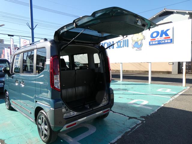 スペーシア ギア　ＨＹＢＲＩＤ　ＸＺターボ　ひょう害車の為現車確認必須　ナビ　全方位カメラ　キーレスプッシュスタートシステム　ステアリングヒーター　電動パーキング　ヘッドアップディスプレイ　スリムサーキュレーター　アダプティブクルーズコントロール　左右電動スライドドア（38枚目）