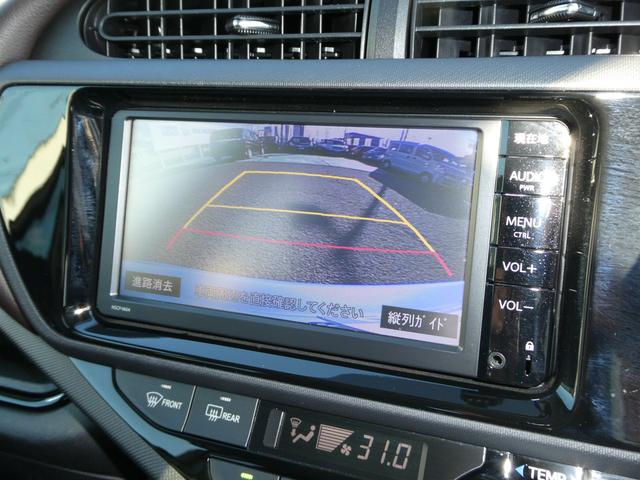 アクア Ｇ　ナビ　バックカメラ　ＥＴＣ　ワンセグ　Ｂｌｕｅｔｏｏｔｈ接続　クルーズコントロール　革巻きステアリング　ステアリングオーディオスイッチ　ナノイー搭載　オートエアコン　シートヒーター（4枚目）