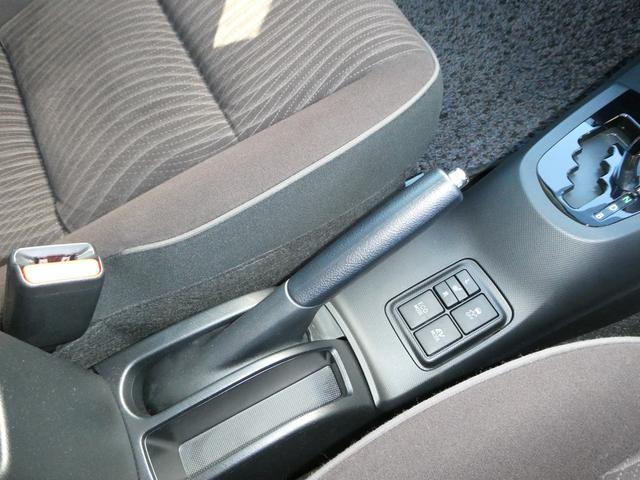 アクア Ｇ　ナビ　バックカメラ　ＥＴＣ　ワンセグ　Ｂｌｕｅｔｏｏｔｈ接続　クルーズコントロール　革巻きステアリング　ステアリングオーディオスイッチ　ナノイー搭載　オートエアコン　シートヒーター（22枚目）