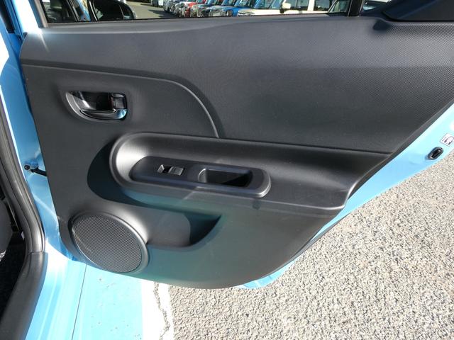 アクア Ｇ　ナビ　バックカメラ　ＥＴＣ　ワンセグ　Ｂｌｕｅｔｏｏｔｈ接続　クルーズコントロール　革巻きステアリング　ステアリングオーディオスイッチ　ナノイー搭載　オートエアコン　シートヒーター（30枚目）