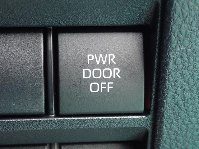 ランディ ＨＹＢＲＩＤ　Ｇ　８インチナビ　ＥＴＣ　ＬＥＤヘッドライト　衝突被害軽減ブレーキ　誤発進抑制機能　レーンアシスト　アダプティブクルーズコントロール　ヒートシーター　Ｂｌｕｅｔｏｏｔｈ接続　ＣＤ再生　ＤＶＤ再生　フルフラット　クリアランスソナー（14枚目）