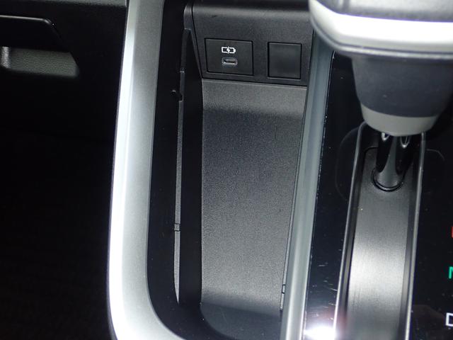 ランディ ＨＹＢＲＩＤ　Ｇ　８インチナビ　ＥＴＣ　ＬＥＤヘッドライト　衝突被害軽減ブレーキ　誤発進抑制機能　レーンアシスト　アダプティブクルーズコントロール　ヒートシーター　Ｂｌｕｅｔｏｏｔｈ接続　ＣＤ再生　ＤＶＤ再生　フルフラット　クリアランスソナー（22枚目）