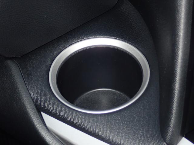 ランディ ＨＹＢＲＩＤ　Ｇ　８インチナビ　ＥＴＣ　ＬＥＤヘッドライト　衝突被害軽減ブレーキ　誤発進抑制機能　レーンアシスト　アダプティブクルーズコントロール　ヒートシーター　Ｂｌｕｅｔｏｏｔｈ接続　ＣＤ再生　ＤＶＤ再生　フルフラット　クリアランスソナー（24枚目）