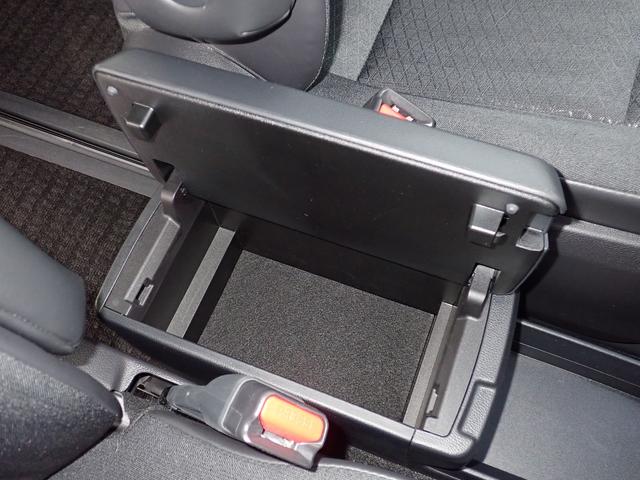 ランディ ＨＹＢＲＩＤ　Ｇ　８インチナビ　ＥＴＣ　ＬＥＤヘッドライト　衝突被害軽減ブレーキ　誤発進抑制機能　レーンアシスト　アダプティブクルーズコントロール　ヒートシーター　Ｂｌｕｅｔｏｏｔｈ接続　ＣＤ再生　ＤＶＤ再生　フルフラット　クリアランスソナー（28枚目）