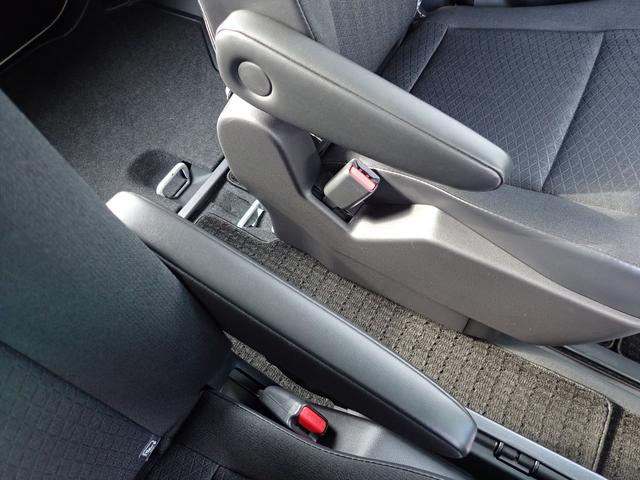 ランディ ＨＹＢＲＩＤ　Ｇ　８インチナビ　ＥＴＣ　ＬＥＤヘッドライト　衝突被害軽減ブレーキ　誤発進抑制機能　レーンアシスト　アダプティブクルーズコントロール　ヒートシーター　Ｂｌｕｅｔｏｏｔｈ接続　ＣＤ再生　ＤＶＤ再生　フルフラット　クリアランスソナー（37枚目）