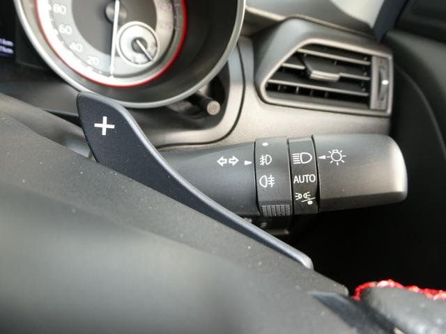 スイフトスポーツ スポーツ 4型 試乗車上がり 最終型! 追従式クルコン 衝突被害軽減ブレーキサポート 前後誤発進抑制機能 リア超音波センサー 革巻きステアリング ステアリングオーディオスイッチ LEDヘッドライト フォグランプ リアフォグランプ 専用バケットシート(8枚目)