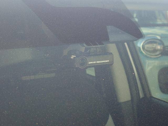 ノート ｅ－ＰＯＷＥＲ　Ｘ　ナビ　アラウンドビューモニター　ＥＴＣ　ドライブレコーダー　社外１４インチアルミホイール　ステアリングオーディオスイッチ　衝突被害軽減ブレーキサポート　コーナーセンサー（5枚目）