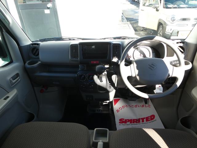 エブリイ ＰＡリミテッド　６型　ＣＶＴ　ＡＭ／ＦＭラジオ　２ＷＤ　後輪駆動　インパネＣＶＴ　デュアルカメラブレーキサポート　ＡＭ／ＦＭラジオ　キーレスエントリー　リアコーナーセンサー　オートライト　アイドリングストップ（3枚目）