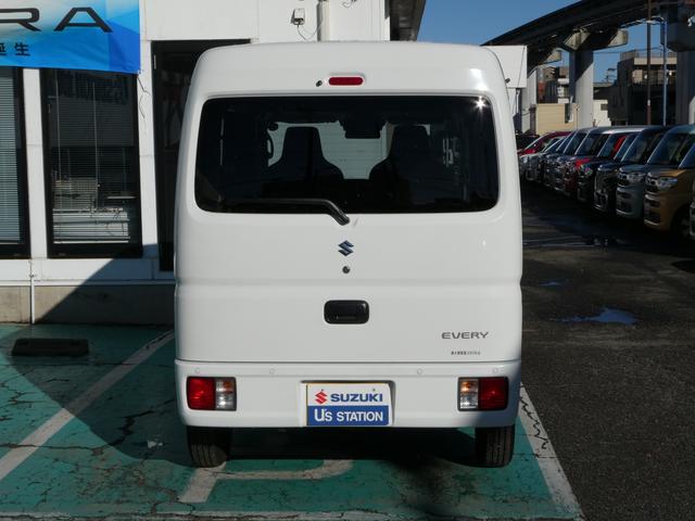 エブリイ ＰＡリミテッド　６型　ＣＶＴ　ＡＭ／ＦＭラジオ　２ＷＤ　後輪駆動　インパネＣＶＴ　デュアルカメラブレーキサポート　ＡＭ／ＦＭラジオ　キーレスエントリー　リアコーナーセンサー　オートライト　アイドリングストップ（37枚目）