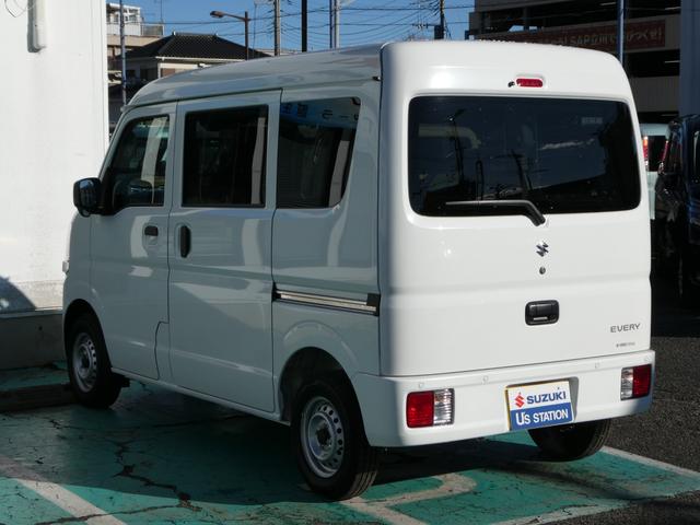 エブリイ ＰＡリミテッド　６型　ＣＶＴ　ＡＭ／ＦＭラジオ　２ＷＤ　後輪駆動　インパネＣＶＴ　デュアルカメラブレーキサポート　ＡＭ／ＦＭラジオ　キーレスエントリー　リアコーナーセンサー　オートライト　アイドリングストップ（38枚目）